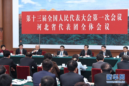 3月5日，中共中央政治局常委、中央书记处书记王沪宁参加十三届全国人大一次会议河北代表团的审议。 新华社记者 饶爱民 摄.jpg
