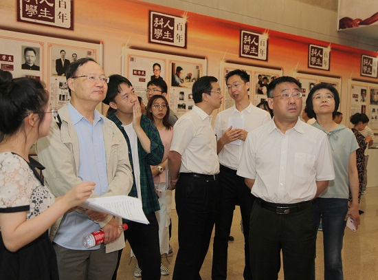 5.27科学百年院士展览 043.JPG